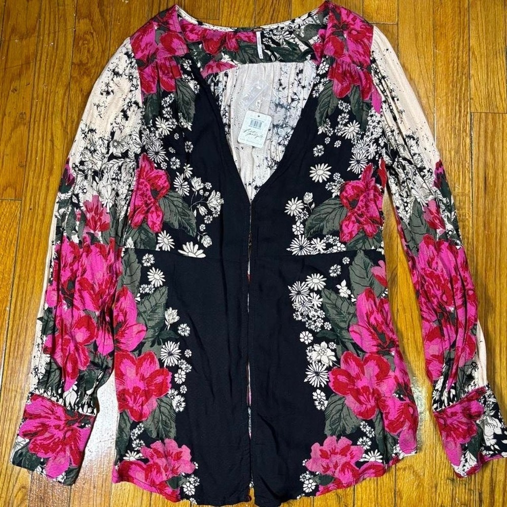 Boho Chic hipster NWT Free People Mikayla Floral Printed Tunic Top Size Medium